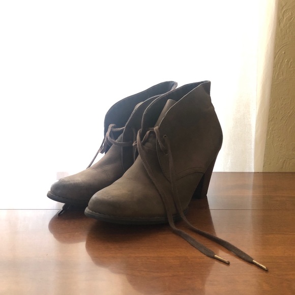 Clarks Indigo Women's Water Row Boot 9.5 - Picture 1 of 3